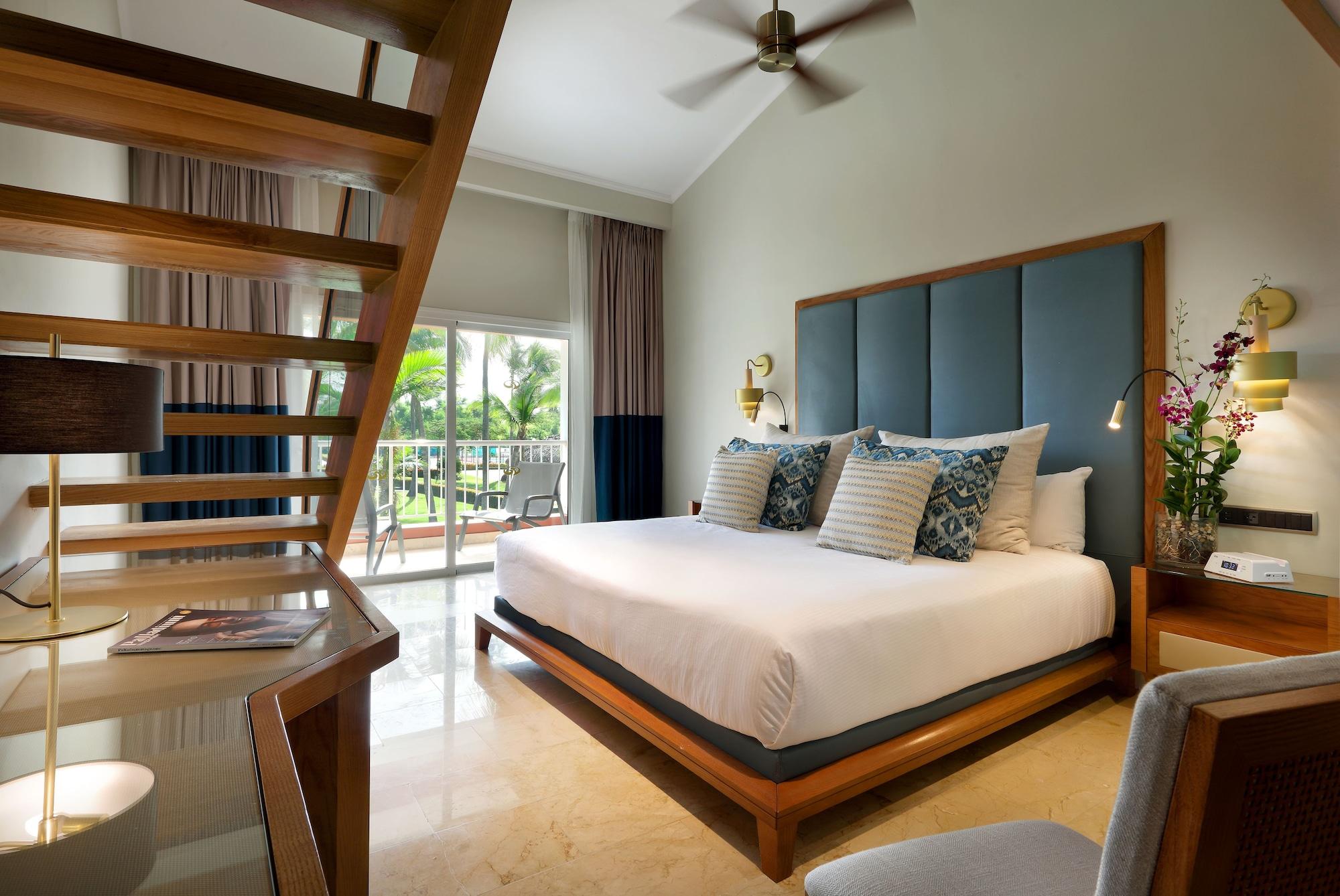 Grand Palladium & Resort