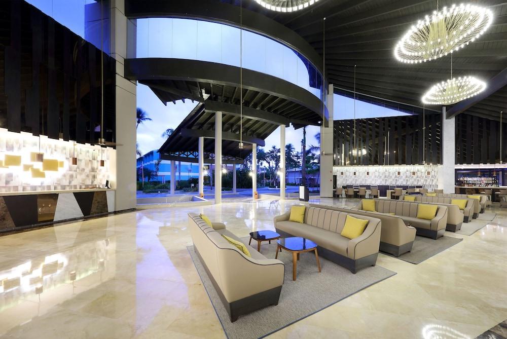 Grand Palladium &